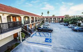 Chariot Inn